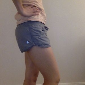 🏝🏄‍♀️Lulu Lemon Short!🤸‍♀️